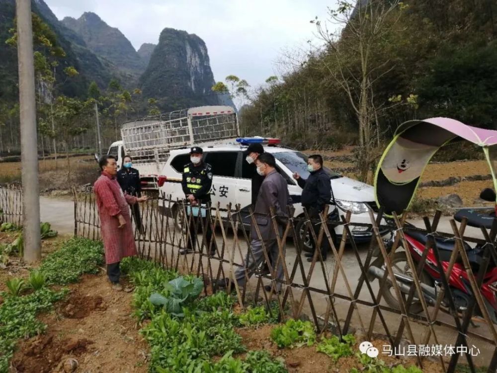 人大代表莫洪林人民利益无小事筑牢人民调解第一防线