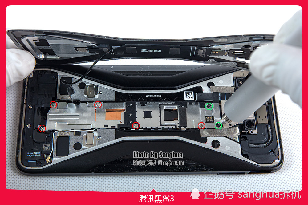 这手机为什么雷军用了都说好 深度拆机解读黑鲨3