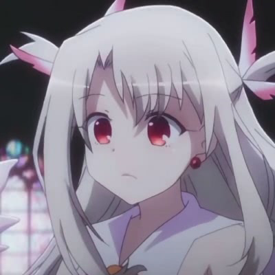 紫色系动漫女生头像:即使失去了曾经所有,也要独自微笑面对!