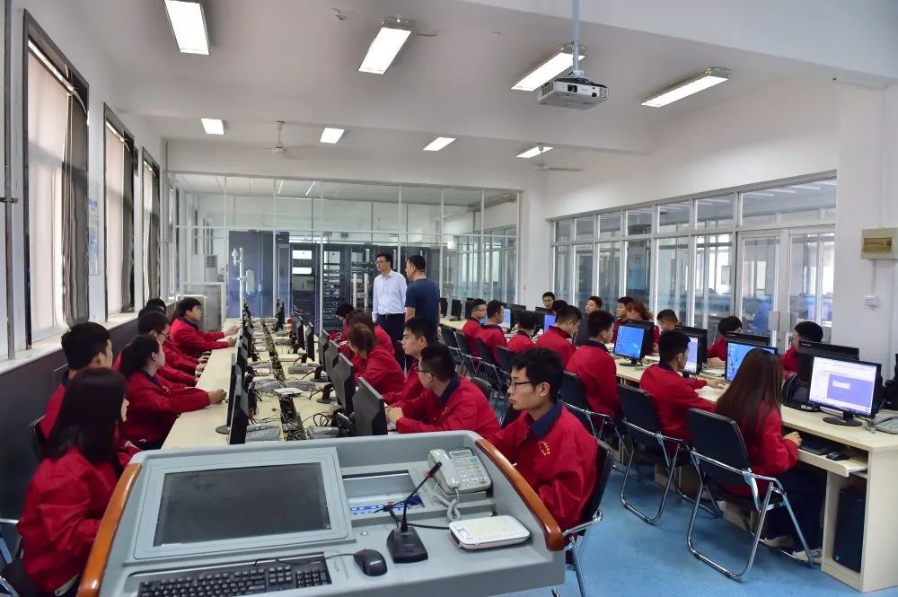 聚焦杨职丨报考杨凌职业技术学院十大理由让你锁定招生代码8113