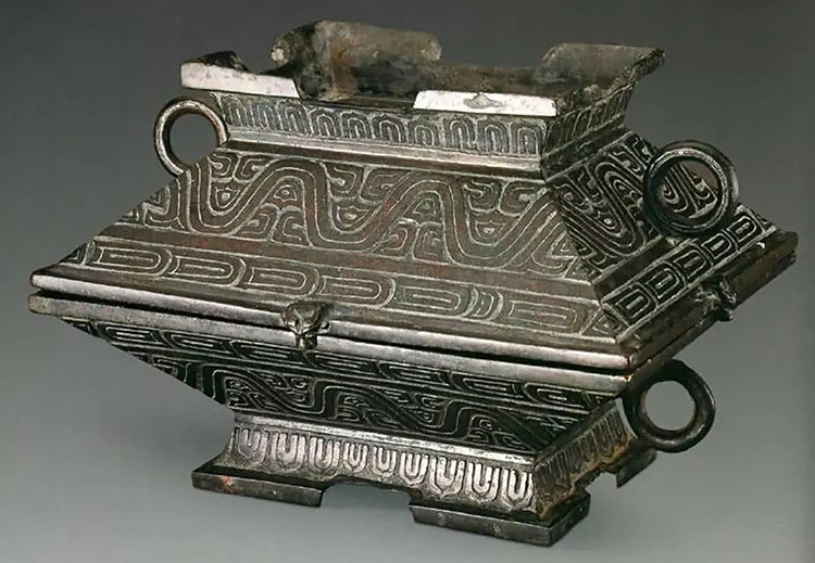 上古青铜器惊艳之美——上古时期的青铜制烹饪器和饮食用具鉴赏