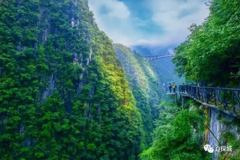 彭水阿依河,蚩尤九黎城,摩围山