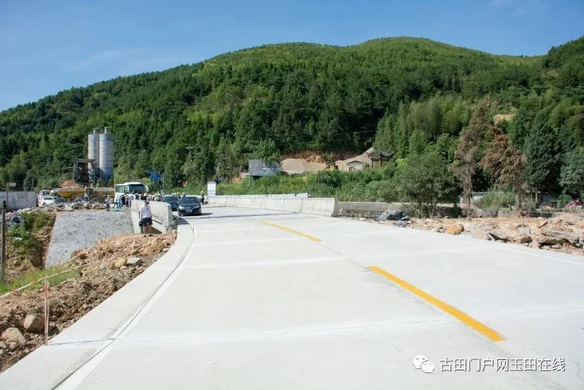 从中国电力招标网了解到,古田县平湖镇农村公路改造提升工程包(施工