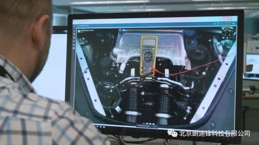 看ar远程辅助汽车维修,谈ar如何重构用户体验
