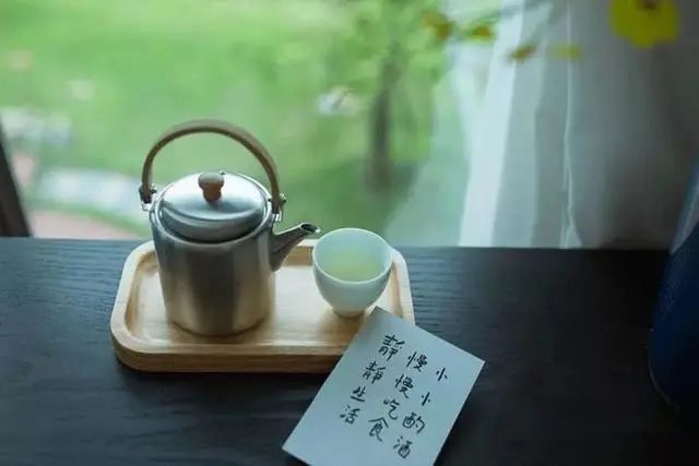 夜读|成年人要学会断,舍,离
