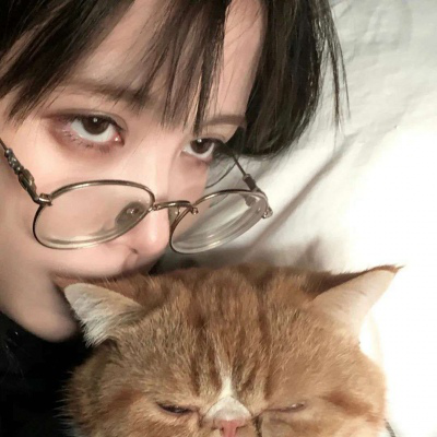 ins风格女生头像:我想做你的猪猪女孩,永远被你宠在心里!
