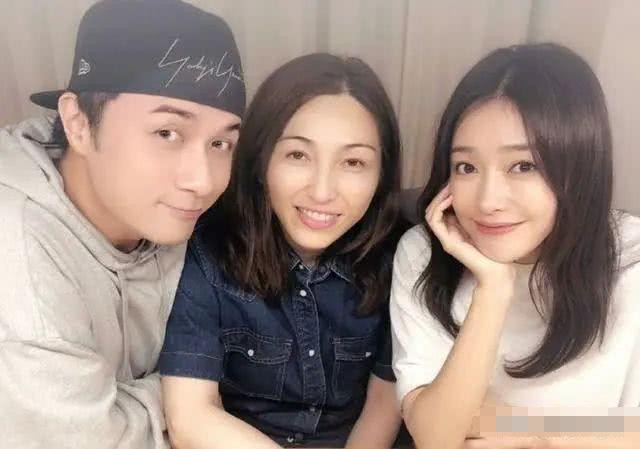 古巨基被曝升格当爸,52岁老婆无惧风险怀胎,开心晒一