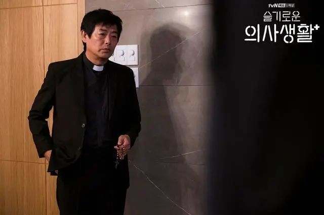 《请回答1994》的三千浦,《请回答1988》狗焕的爸爸—金社长 饰演 郑