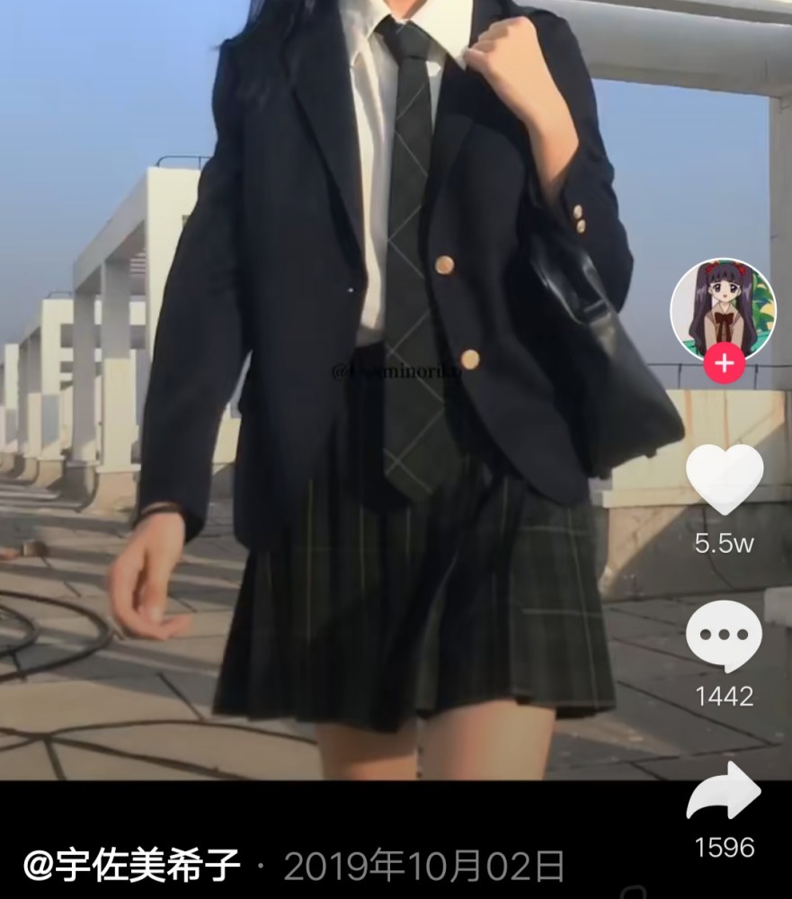 盘点抖音里的jk制服小姐姐,可盐可甜,了解一下