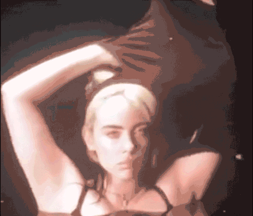 00后碧梨超飒回击:我穿舒适的衣服就不是女人了吗?