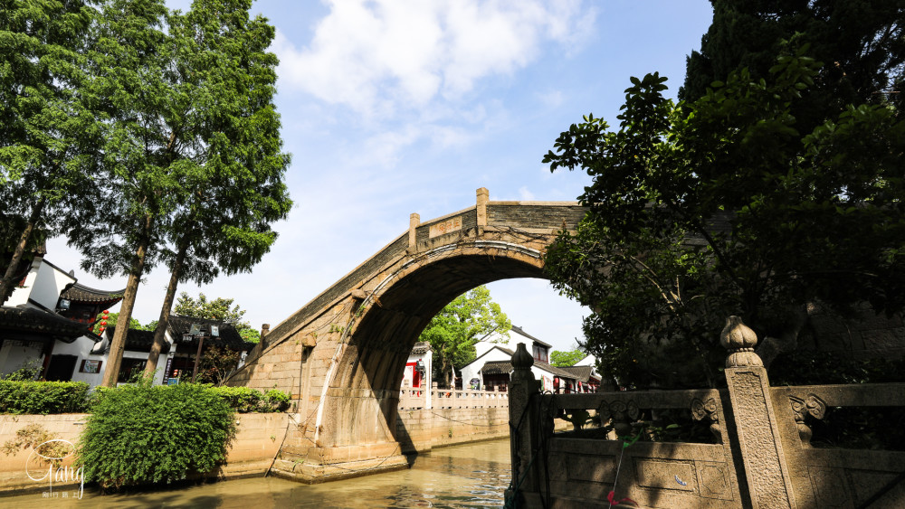 苏州枫桥景区,因唐诗《枫桥夜泊》而走红,却与寒山寺分开经营