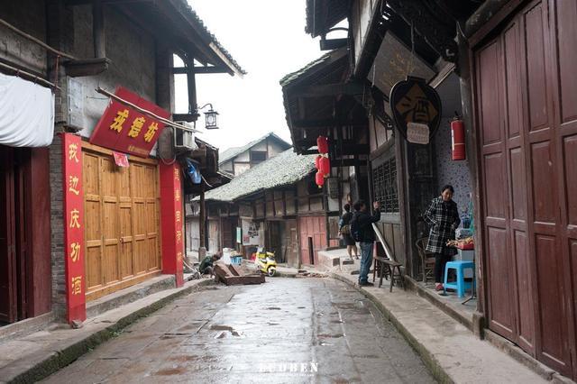 明清建筑与历史的活化石,贵州赤水的丙安古镇,千年军商的古城堡