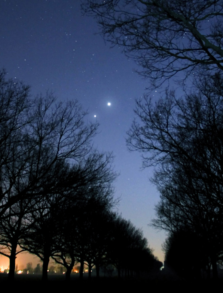 金星常被成为启明星或长庚星. 这些可见期大约每1.