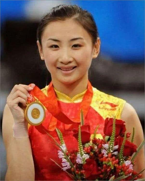 何雯娜2008年奥运会夺冠