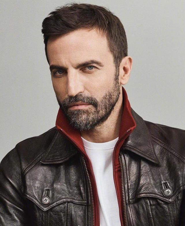 设计师nicolas ghesquière