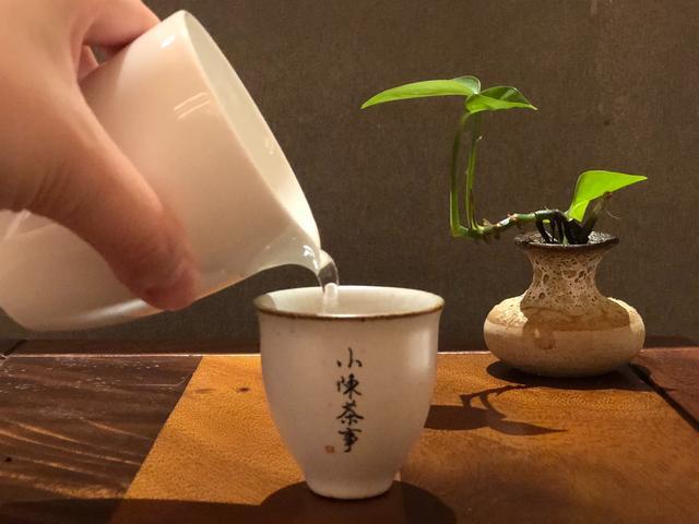 日常喝茶,泡茶时,除了选对茶,泡茶工具应该如何挑选?