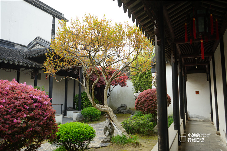 一座清代王府,藏在苏州园林,是北京四合院建筑,还有西式教堂