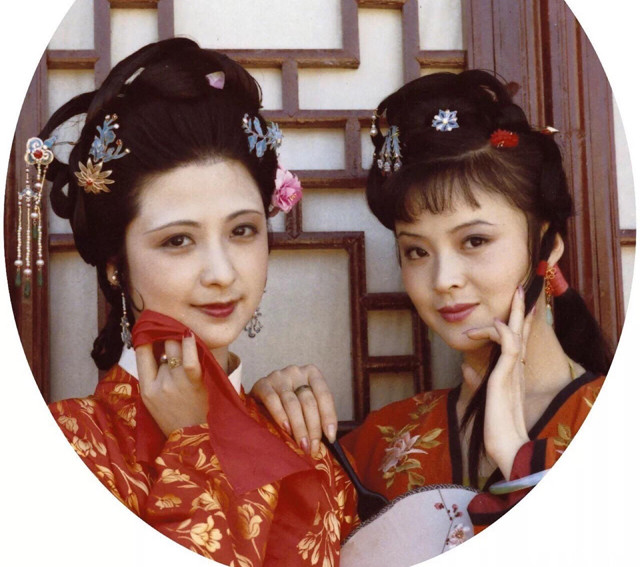 《红楼梦》里,贾珍和贾蓉父子,关系到底怎样?