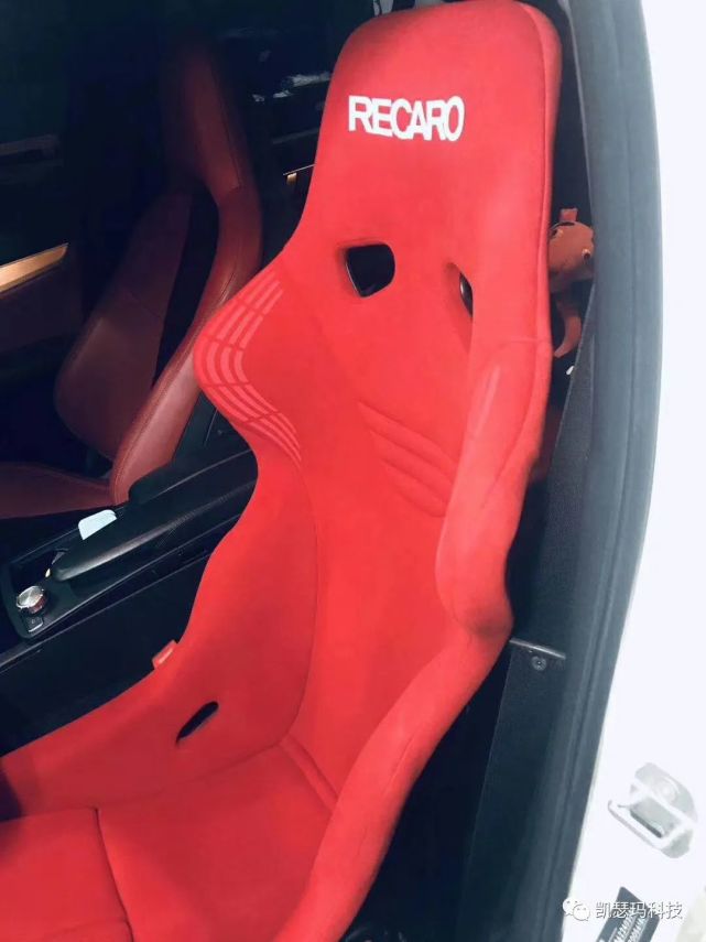 款式:recaro speed 产地:德国 材料:织物黑 款式:recaro sportster cs