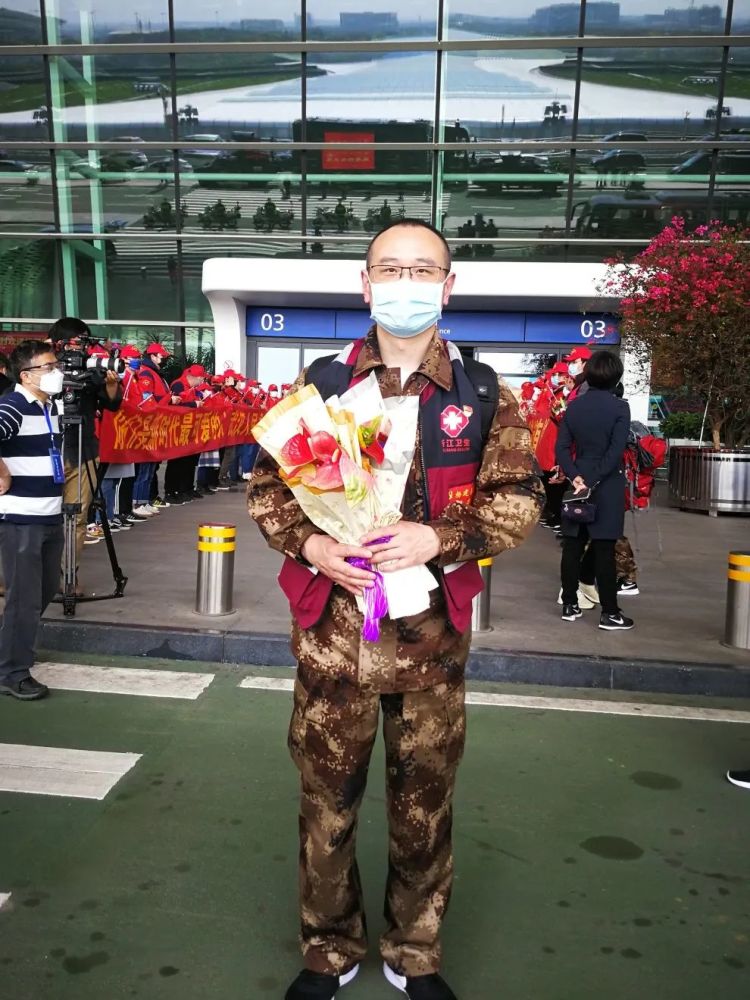 一院呼吸与危重症医学科90后护士谢得力温州医科大学附属第二医院林慧