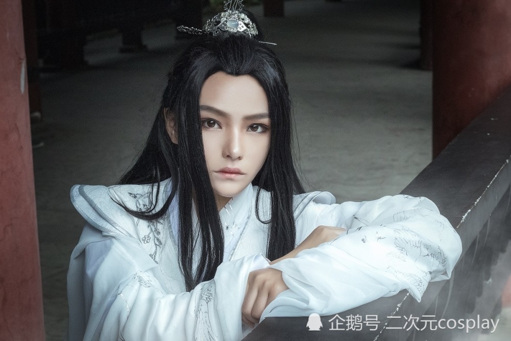 原作:二哈和他的白猫师尊 角色:楚晚宁      cn:朝歌 妆娘摄影后期