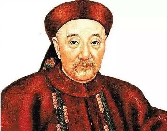 每日易乐:我默默的跟着姑娘一路怕她出现意外