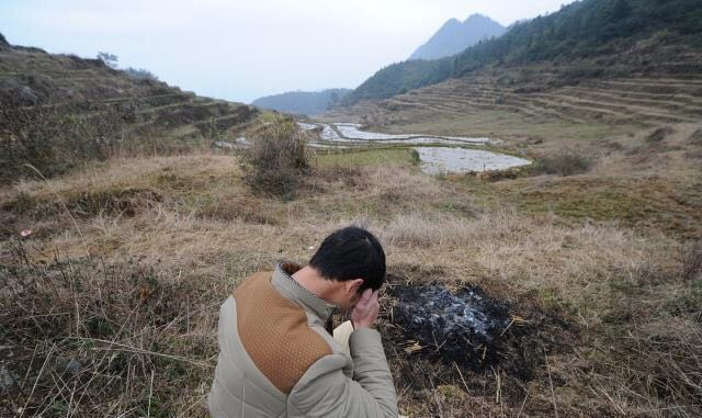 钦州特大杀人案凶手梁积倩持刀连杀6人只因村民嘲讽侮辱