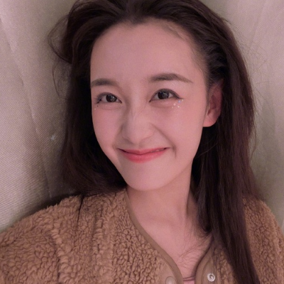 为何蒋依依总露额头?看到她留刘海的样子,我滴乖乖