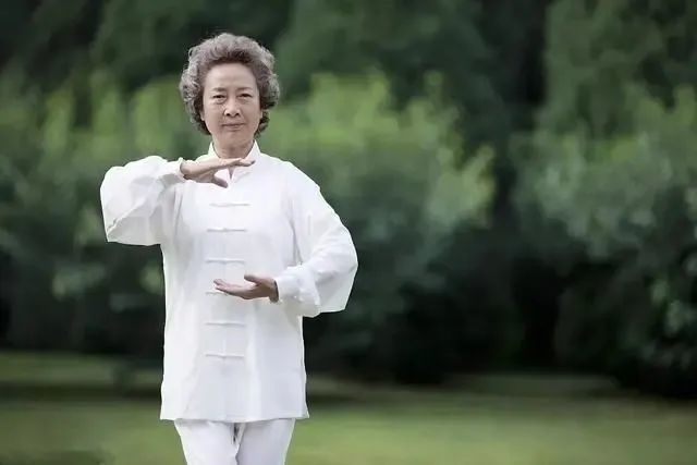 人到中老年，营养比运动更重要