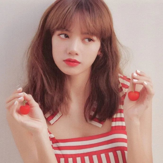 lisa高清头像 | lisa头像图片大全