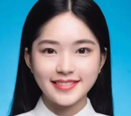 女生拍证件照时,牢记这4个