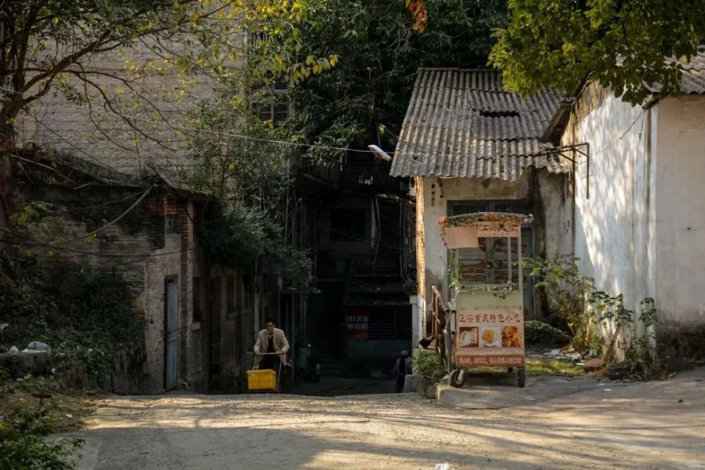 程埔头位于仓前山西北部,泛指麦园路西南,上三路北,福建师大附中一带