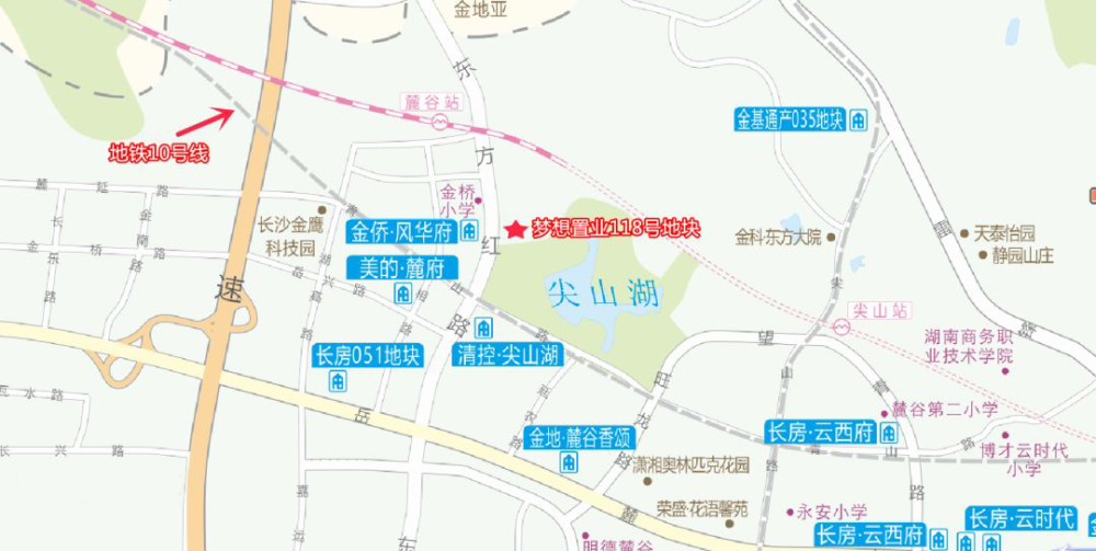 该片区未查询到尖山湖片区工人文化宫,但尖山湖公园南临的青山路规划