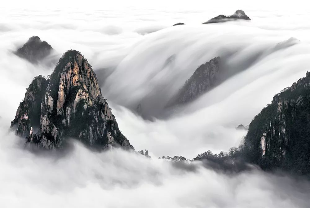 他痴迷于中国绝美风光,用镜头记录宏伟壮丽的中华大地