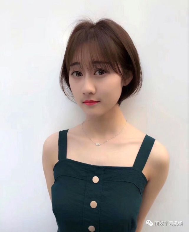 春天减龄短发35款