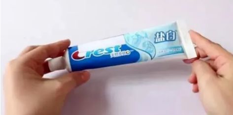 雨刮上牙膏什么原理_牙膏卡通图片