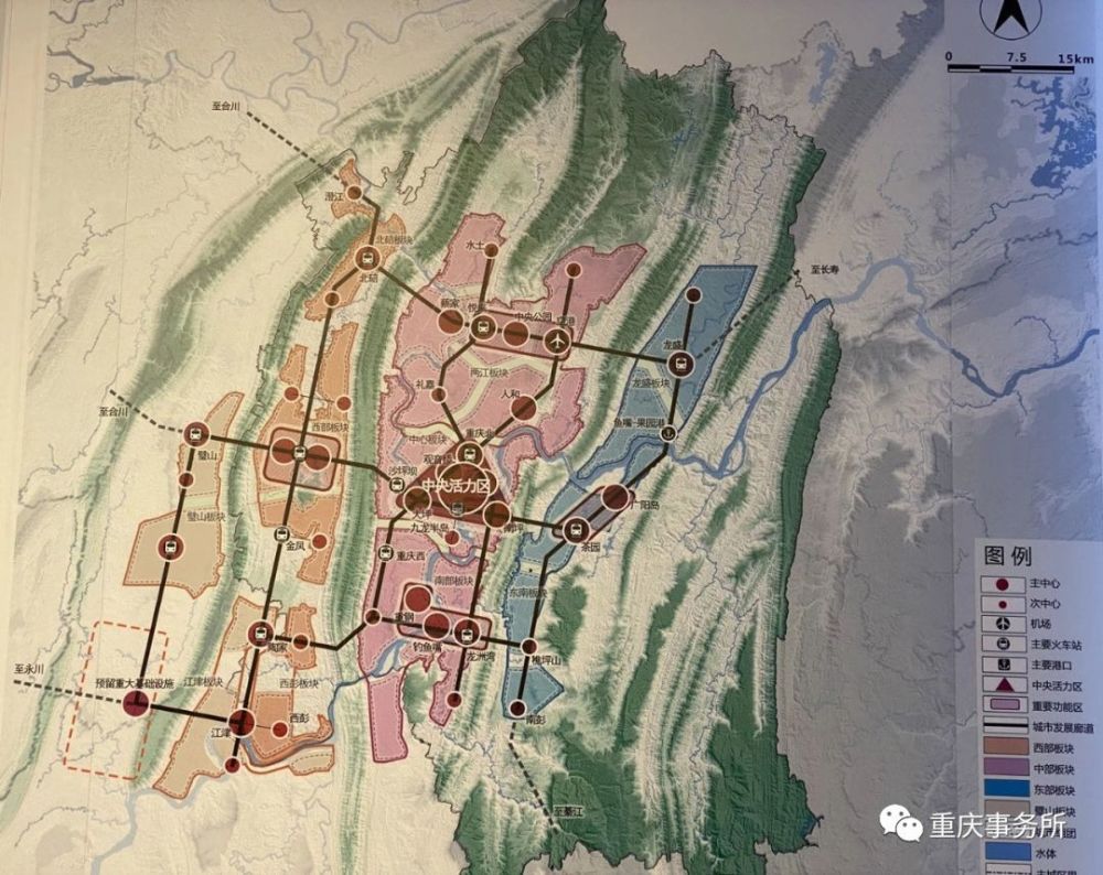 这个图可与重庆市规划展览馆展示的"主城区空间规划结构图"相对照.