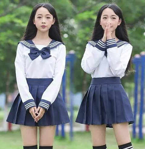 为何普通学校女生校服是裤子,而贵族学校却是裙子?原因过于现实