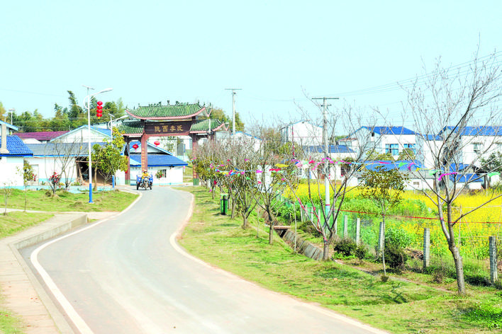 岳阳日报全媒体讯(记者 张小弓 通讯员 吴巍伟)华容县人居环境整治