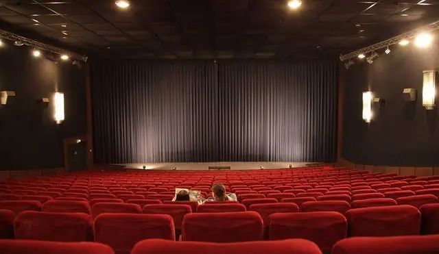 郑州影院最新上映电影_杭州影院最新上映电影_续看影院最新电影