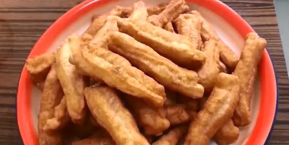 手把手教你炸油条从发面到配料详细讲解做法家庭适用