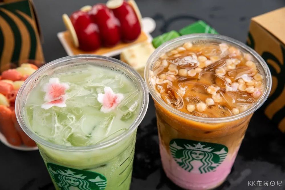星巴克粉了樱花限定