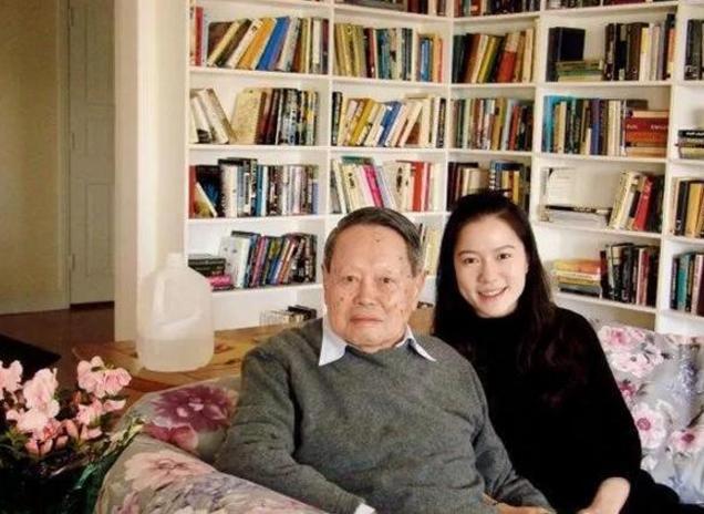 98岁杨振宁的解释