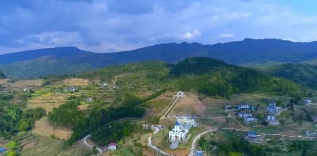 20号,小寺山四季旱雪基地项目正式开工建设,建成后将能满足周边市民