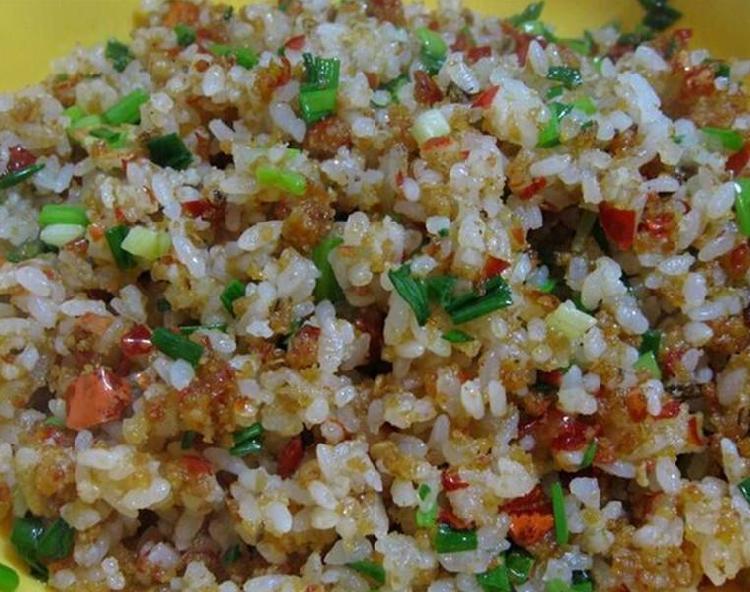 想吃一碗有重庆特色的炒饭?这里有一份"隔夜米饭变身美味炒饭指南"