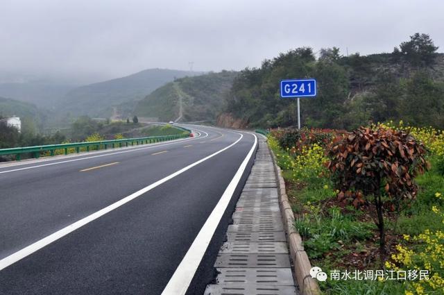 盼望60年的南水北调中线水源地丹江口市到淅川陶岔公路建成通车