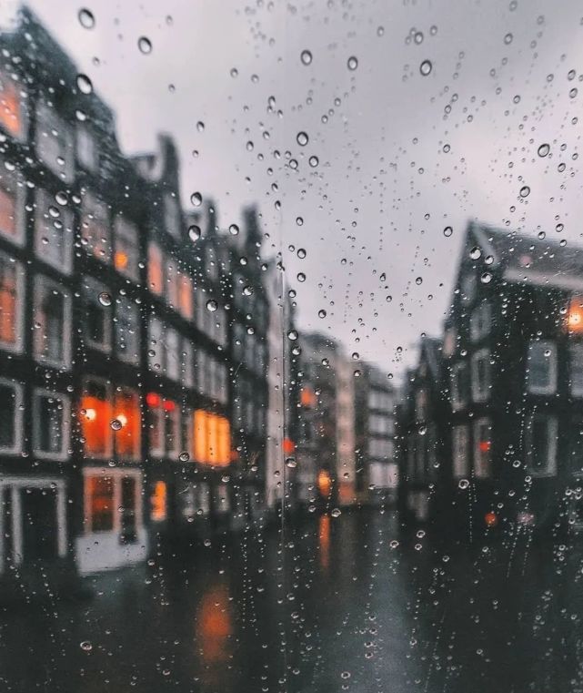 青说| 关于雨的记忆与感情
