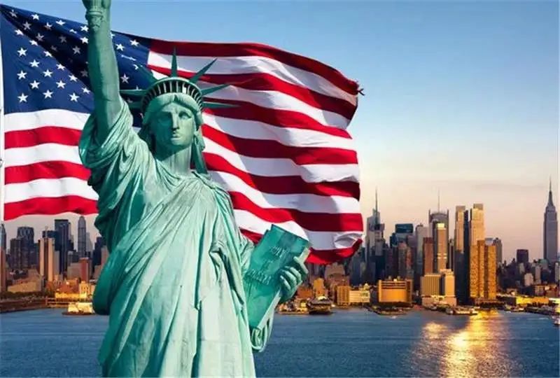 独立,自由,平等,是美国立国之本,也是美国伟大崛起的内核.