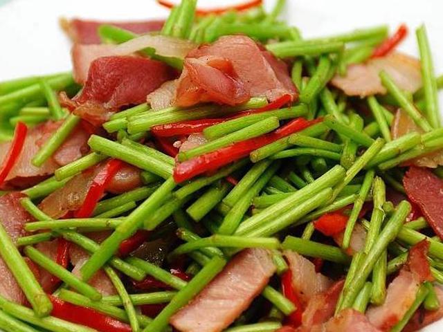 芦蒿炒腊肉