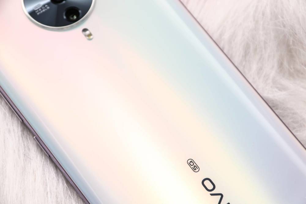 vivos6手机颜色,vivos9e手机颜色 配色还是vivo玩的6vivos6天鹅湖足以征服一切颜控